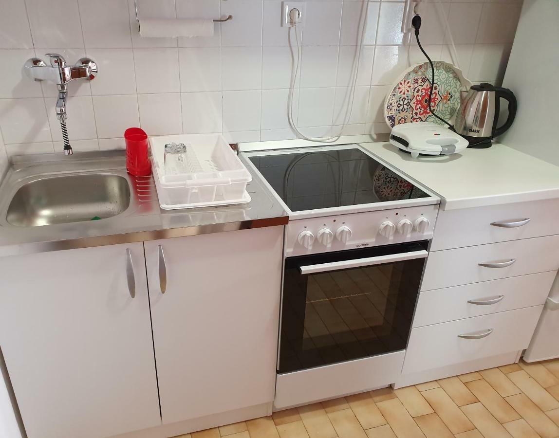 Apartment Dina Omiš Extérieur photo